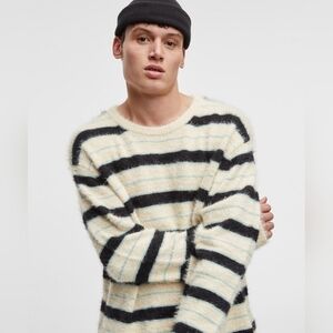 Mode Of One Men's Long-Sleeve Eyelash Stripe Sweater Size XL